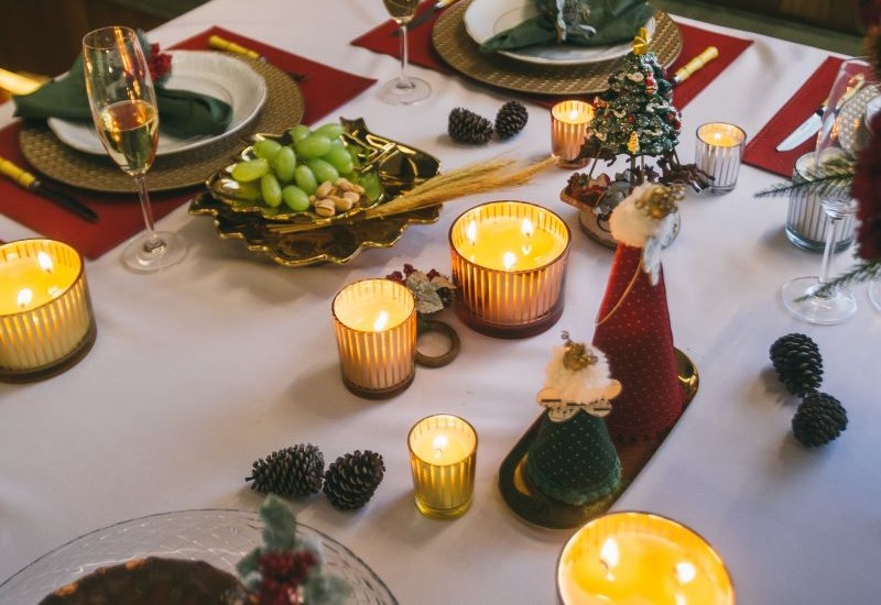 Mesa Decorada Para Natal: 5 Itens Que Não Podem Faltar